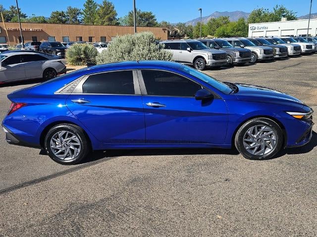 2024 Hyundai ELANTRA SEL IVT