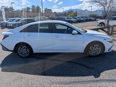 2025 Hyundai ELANTRA Hybrid Blue DCT