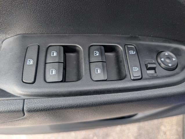 2025 Hyundai VENUE SEL IVT