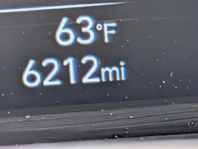 2025 Hyundai VENUE SEL IVT