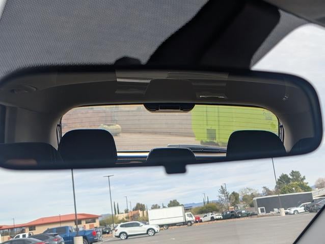 2025 Hyundai VENUE SEL IVT