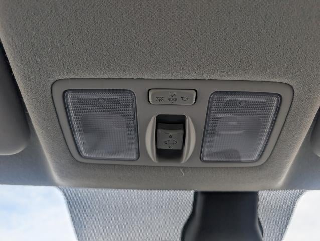 2025 Hyundai VENUE SEL IVT