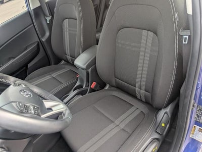 2025 Hyundai VENUE SEL IVT