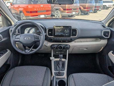 2026 Hyundai VENUE SEL w/Two-Tone Roof