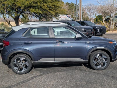 2026 Hyundai VENUE SEL w/Two-Tone Roof