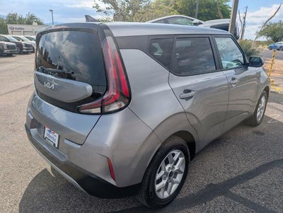 2025 Kia Soul LX FWD