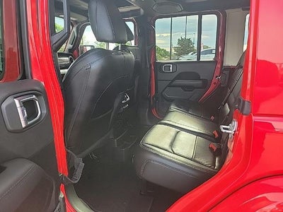 2021 Jeep Wrangler Unlimited Sahara Altitude