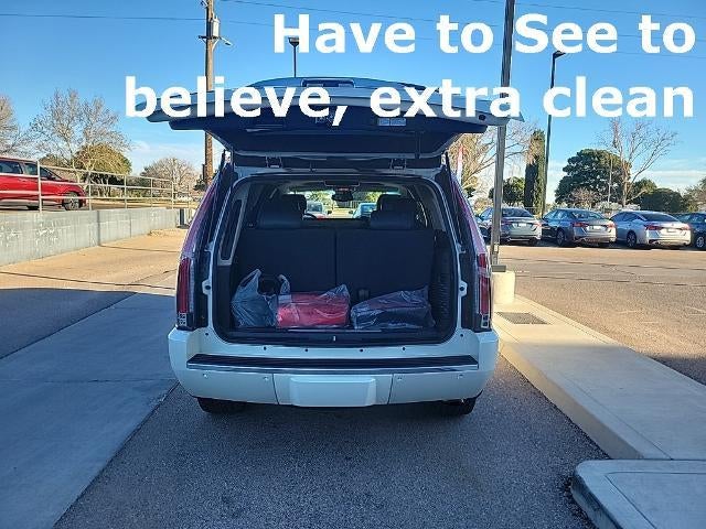 2007 Cadillac Escalade Base