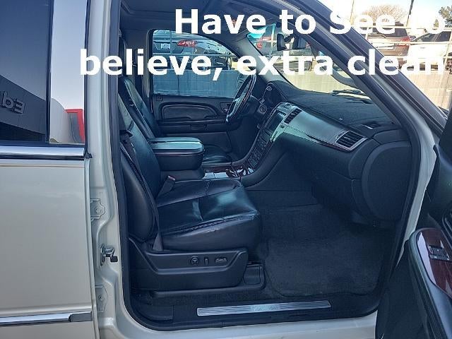 2007 Cadillac Escalade Base