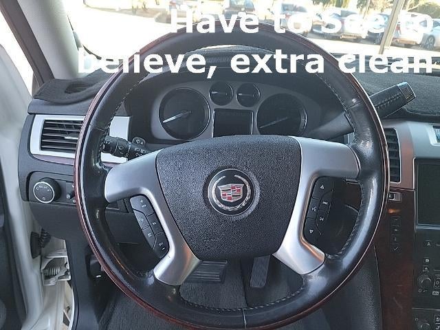 2007 Cadillac Escalade Base