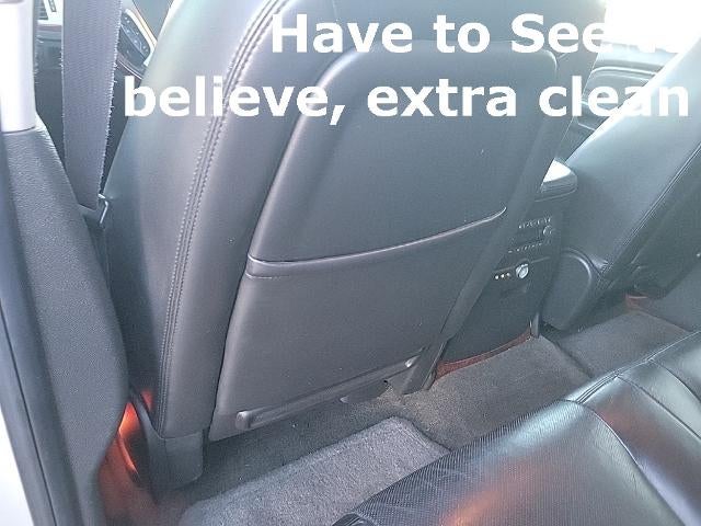 2007 Cadillac Escalade Base