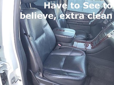 2007 Cadillac Escalade Base