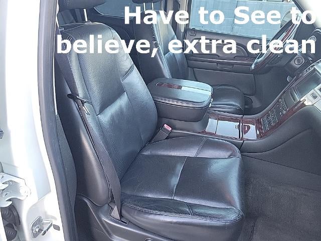 2007 Cadillac Escalade Base