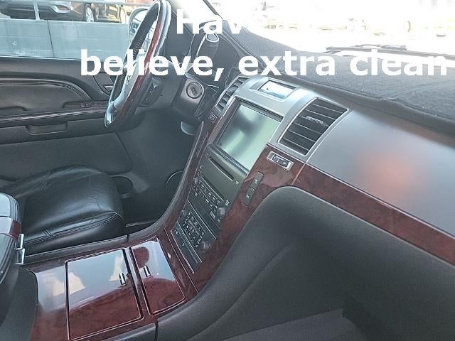 2007 Cadillac Escalade Base