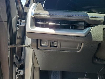 2024 Cadillac XT4 Sport