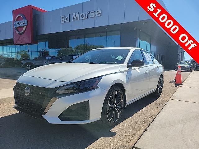 2025 Nissan Altima SR