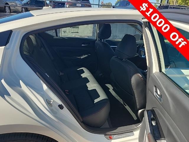 2025 Nissan Altima SR