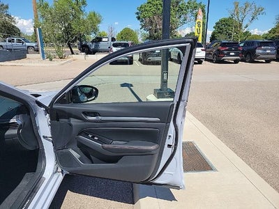 2025 Nissan Altima SR