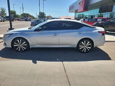 2022 Nissan Altima 2.5 SR