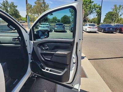 2024 Nissan Titan PRO-4X
