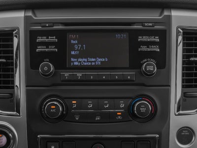 2017 Nissan Titan SV