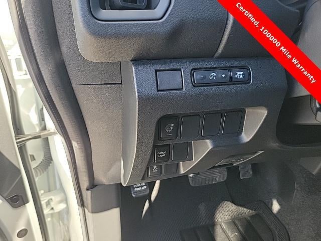 2025 Nissan Frontier S