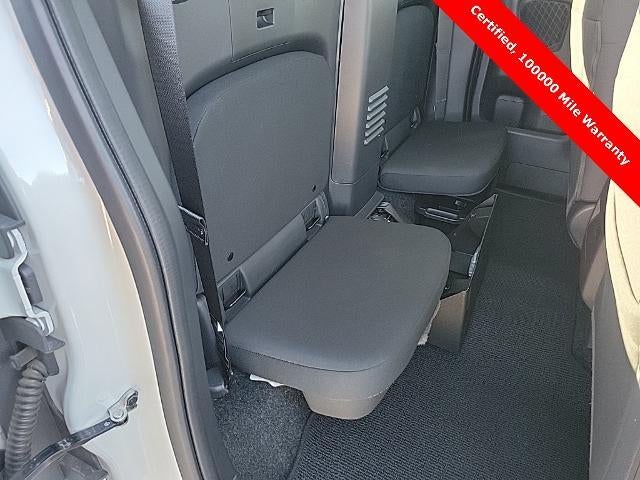 2025 Nissan Frontier S