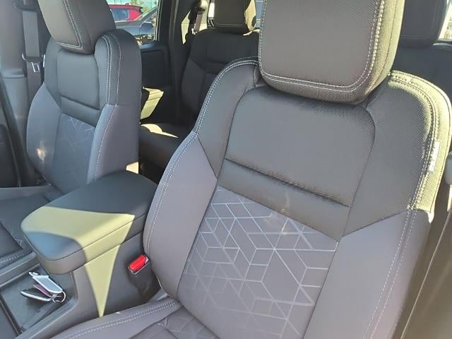 2027 Nissan Frontier Crew Cab SV