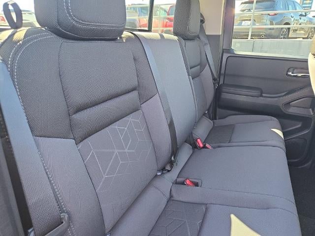 2027 Nissan Frontier Crew Cab SV
