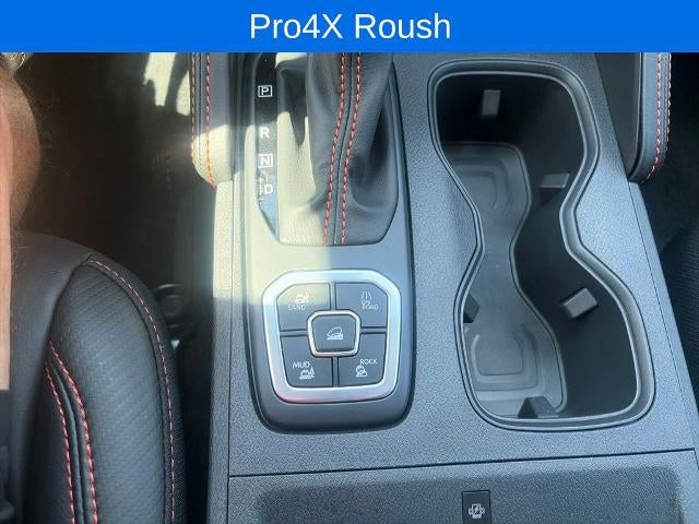 2026 Nissan Frontier Crew Cab 4x4 PRO-4X w/R Package