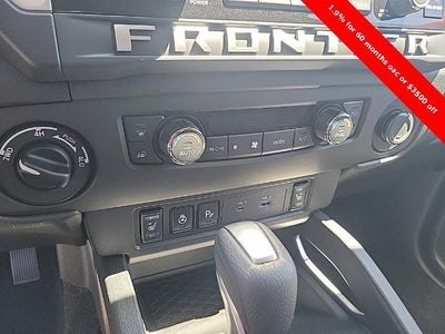 2025 Nissan Frontier Crew Cab SV