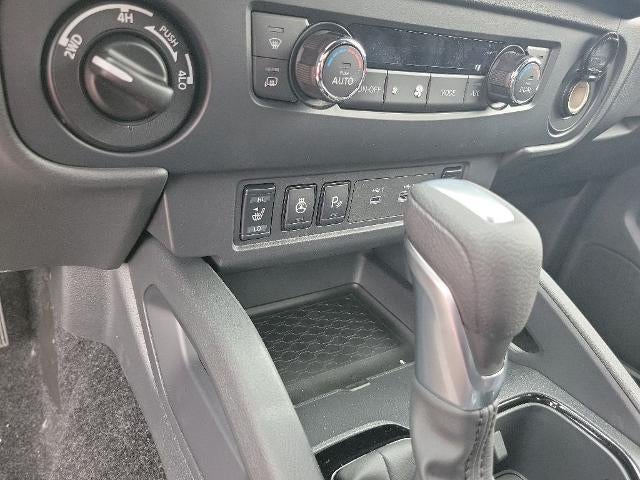 2026 Nissan Frontier Crew Cab SV Long Bed
