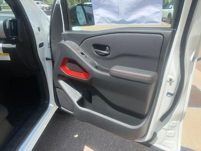 2026 Nissan Frontier Crew Cab PRO-4X® Long Bed