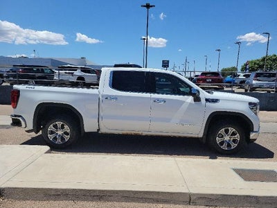 2025 GMC Sierra 1500 SLT