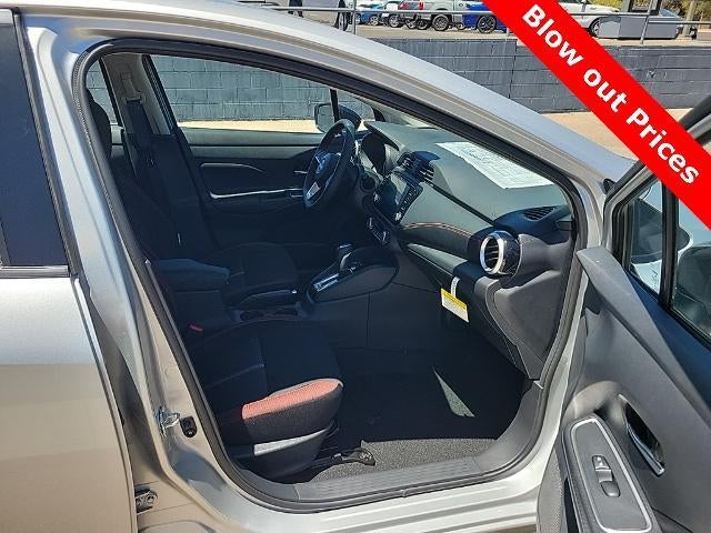 2025 Nissan Versa SR