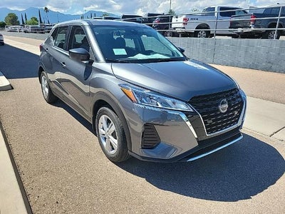2025 Nissan Kicks Play S