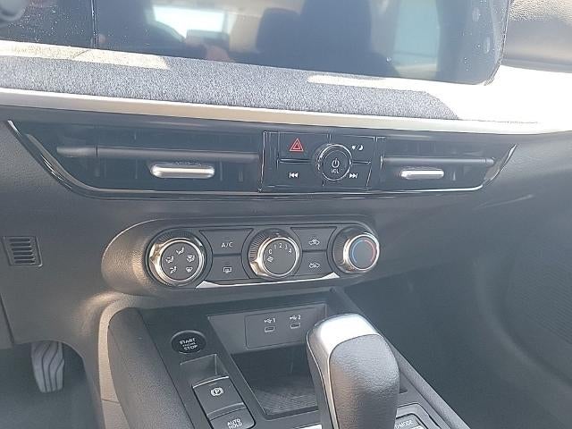 2026 Nissan Kicks S FWD