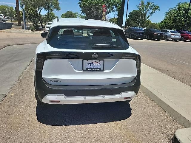 2026 Nissan Kicks S FWD
