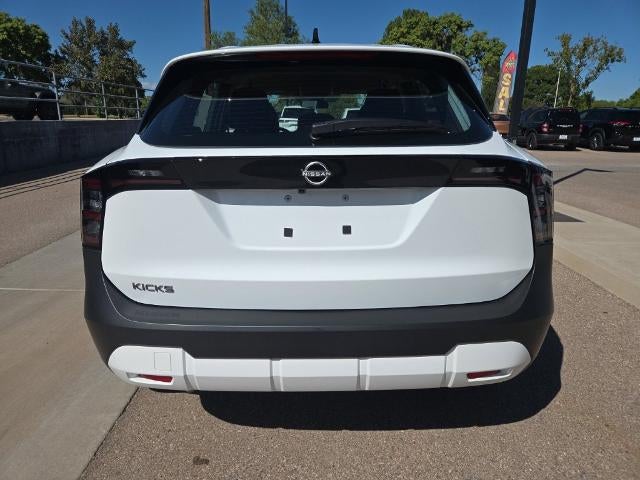 2027 Nissan Kicks S