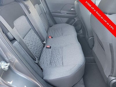 2025 Nissan Kicks SV