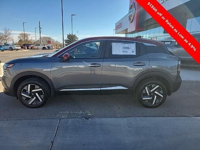 2025 Nissan Kicks SV