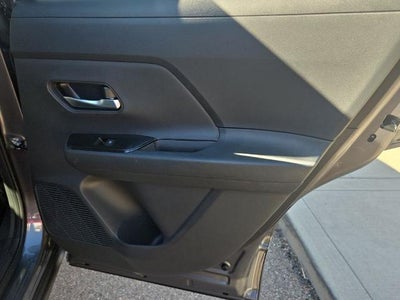 2027 Nissan Kicks SV