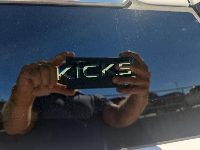 2027 Nissan Kicks SV
