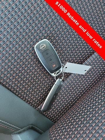 2025 Nissan Kicks SR