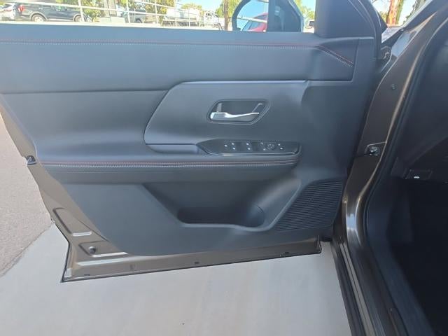 2027 Nissan Kicks SR