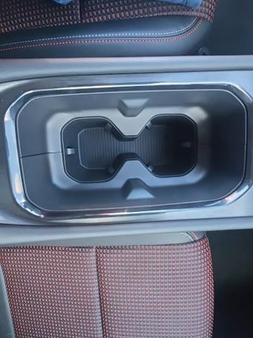 2027 Nissan Kicks SR
