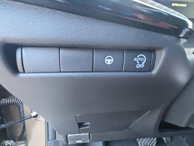 2027 Nissan Kicks SR