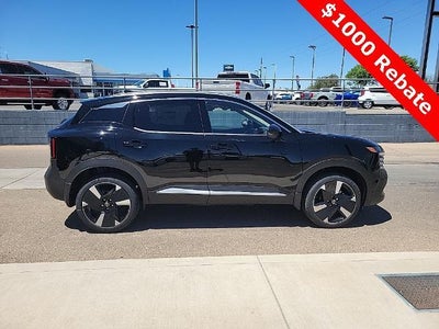 2025 Nissan Kicks SR