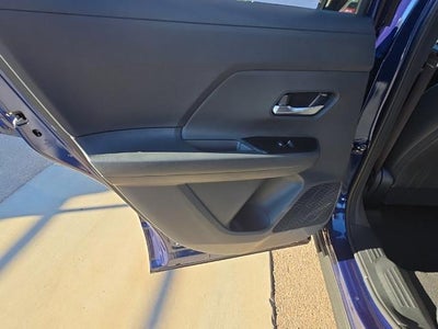 2027 Nissan Kicks SR