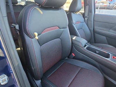 2027 Nissan Kicks SR